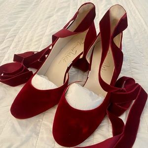 Harriet Wilde - Hetty Mid Heel in Bordo Velvet. Brand new and never worn!